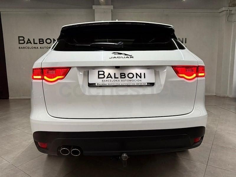 Usado Jaguar F-Pace R-Sport 180 HP (132 kW) 2017 Branco SUV