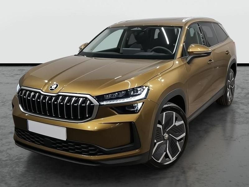 Bronx gold efecto perla Usado 2024 Skoda Kodiaq Selection SUV | 32.990 € (Precio justo) - Imagen 1/4