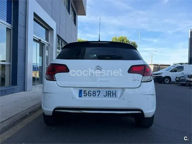 Usado Citroën C4 PureTech 130 CV (95 kW) 2016 Blanco Berlina