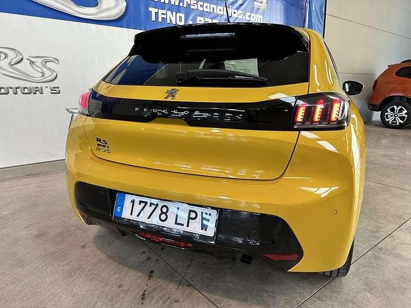 Usado Peugeot 208 Allure 102 CV (75 kW) 2021 Amarillo Utilitario