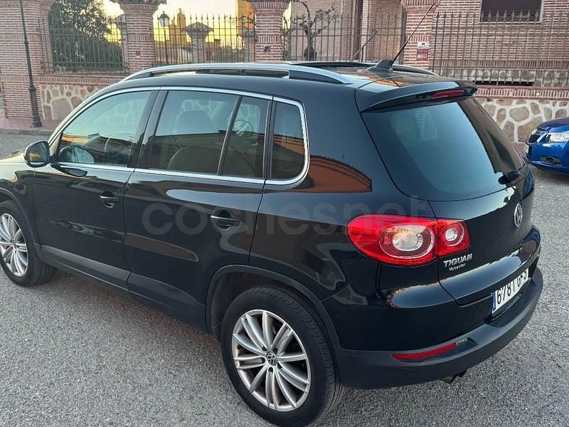 Usado VW Tiguan 140 HP (102 kW) 2008 Preto SUV