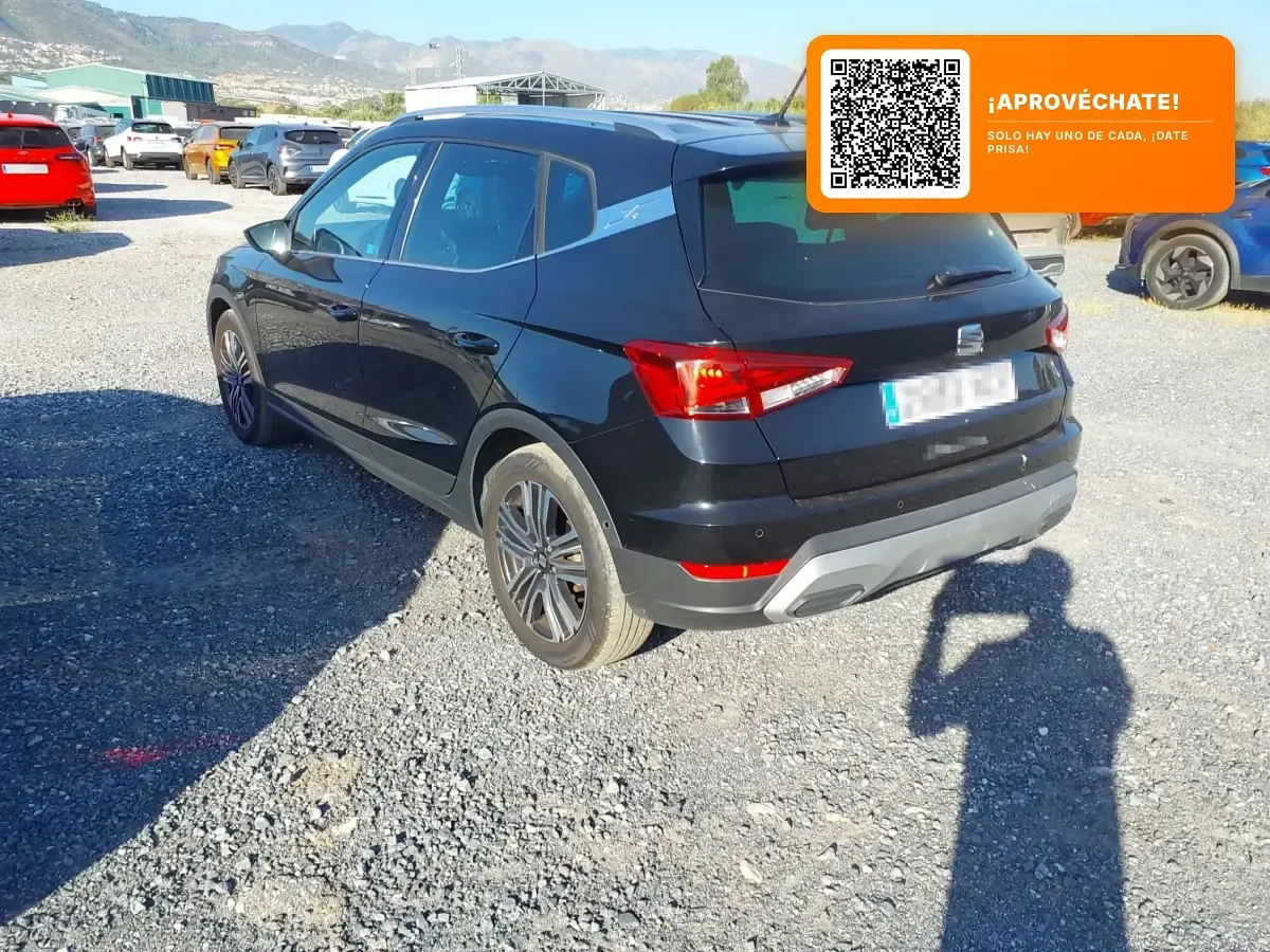Usado Seat Arona Xperience 116 CV (85 kW) 2025 Negro SUV