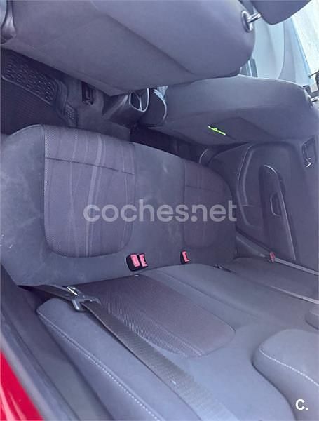 Usado Chevrolet Aveo LTZ 95 CV (69 kW) 2011 Rojo Berlina