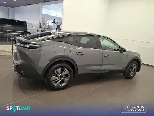Usado Peugeot 408 Allure 145 CV (106 kW) 2025 SUV