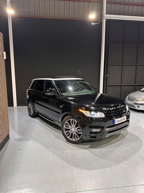 Usado Land Rover Range Rover Sport Autobiography 250 CV (183 kW) 2016 Negro