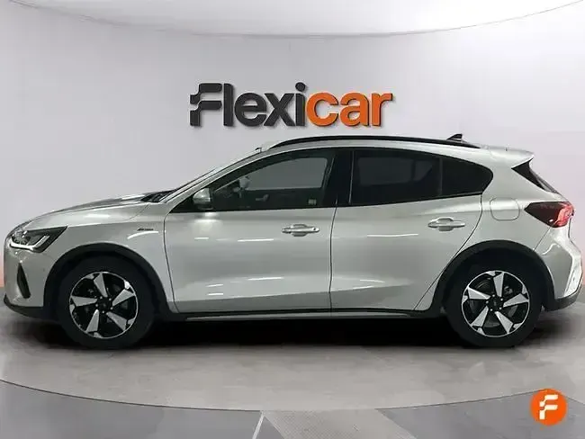 Usado Ford Focus Active 155 CV (114 kW) 2024 Gris Berlina