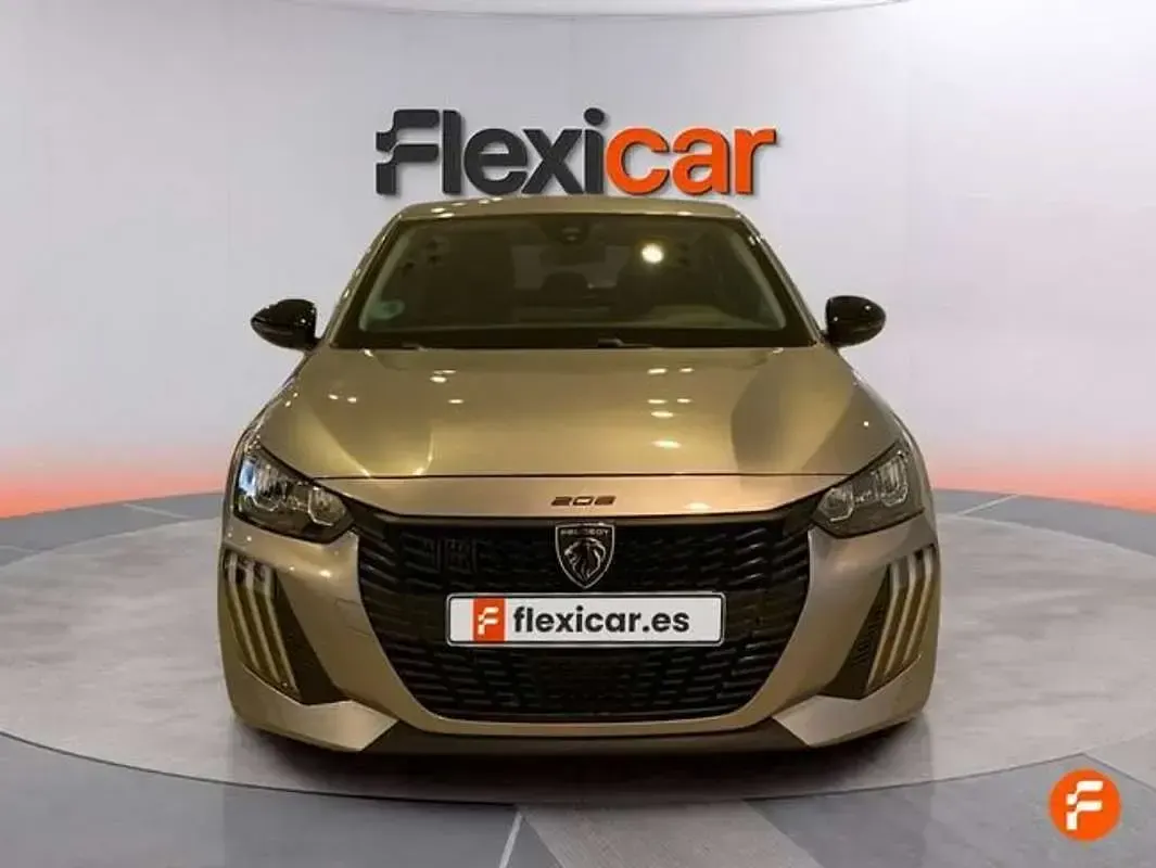 Usado Peugeot 208 Style 101 CV (74 kW) 2024 Gris Utilitario