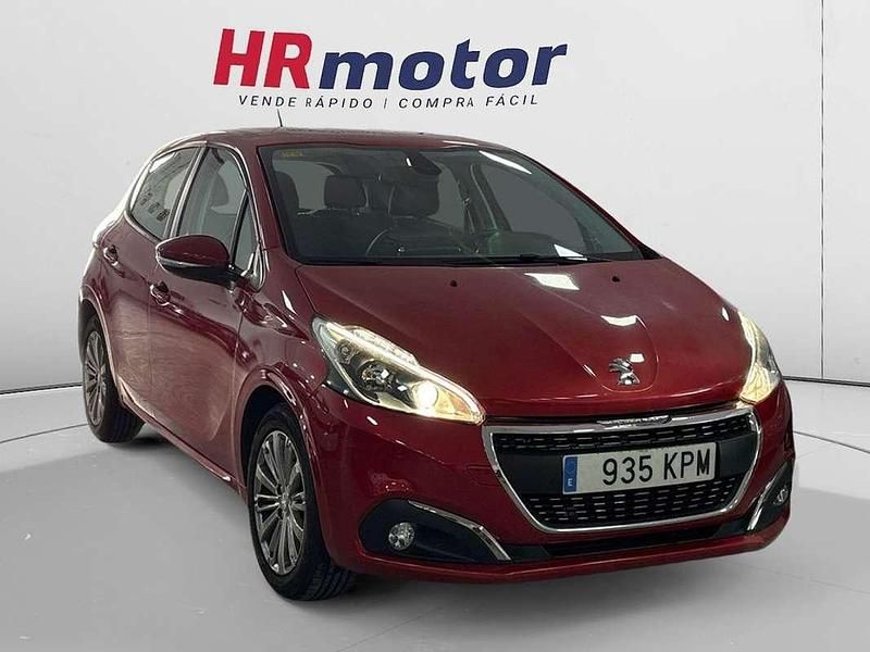 Rojo Usado 2018 Peugeot 208 Signature Sky Utilitario | 7690 € (Buen precio) - Imagen 1/4