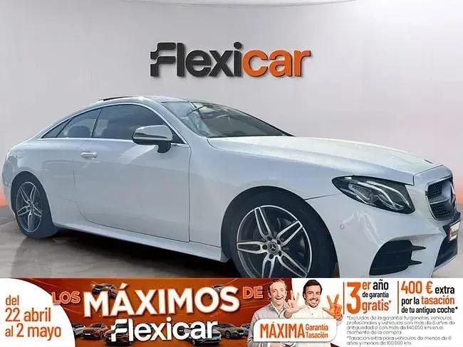 Usado Mercedes E220 194 CV (142 kW) 2018 Blanco Coupe
