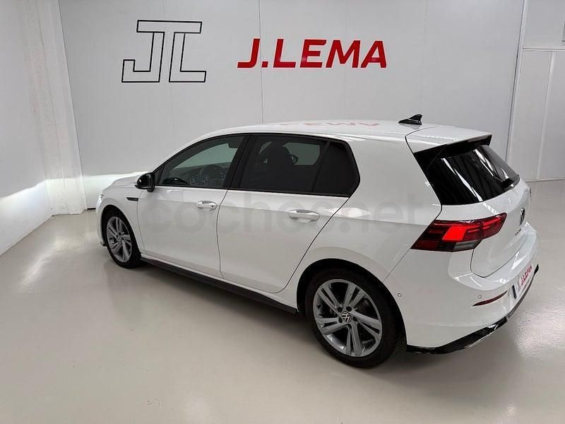 Usado VW Golf VII R-line 150 CV (110 kW) 2021 Blanco Utilitario