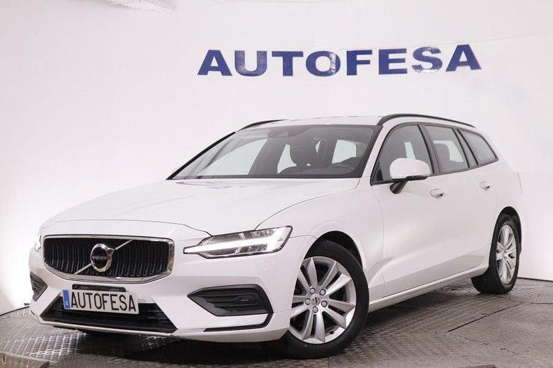 Usado Volvo V60 Momentum 197 CV (144 kW) 2021 Blanco Familiar