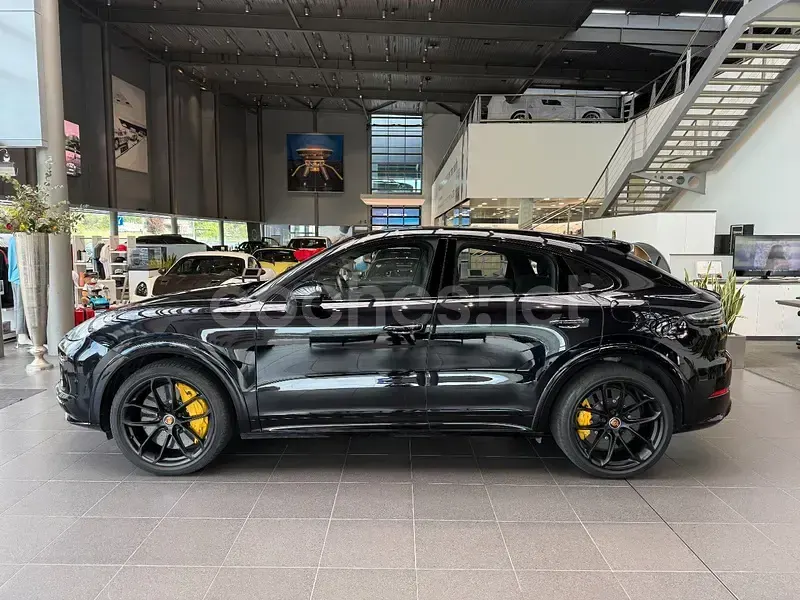 Usado Porsche Cayenne 680 CV (500 kW) 2019 Negro SUV