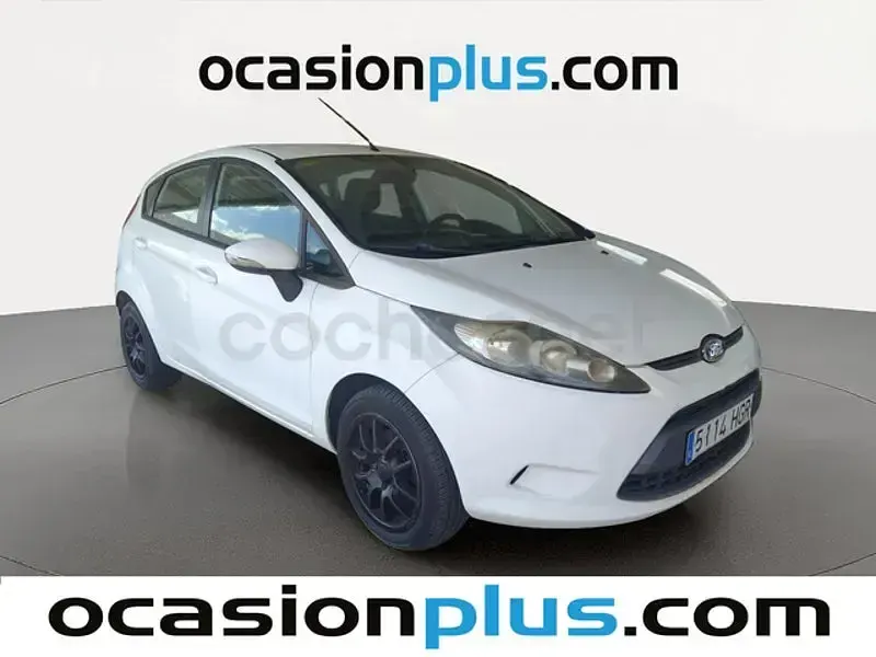 Usado Ford Fiesta Trend 70 CV (51 kW) 2011 Blanco Berlina