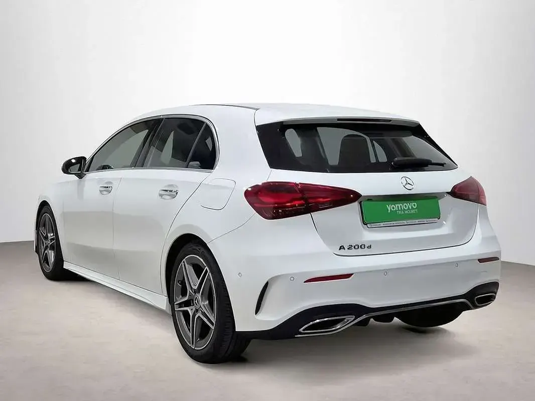 Usado Mercedes A200 151 CV (111 kW) 2023 Blanco Berlina