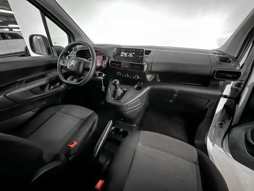 Usado Citroën Berlingo 75 CV (55 kW) 2020 Blanco Monovolumen