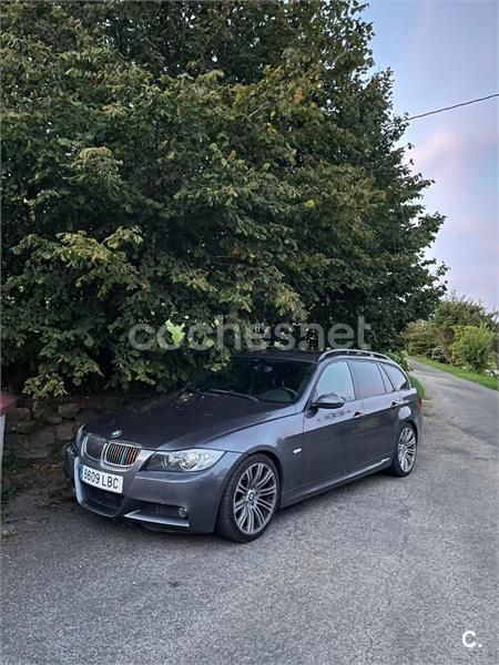 Gris / plata Usado 2006 BMW 330 Familiar | 11.000 € (Un poco caro) - Imagen 1/4