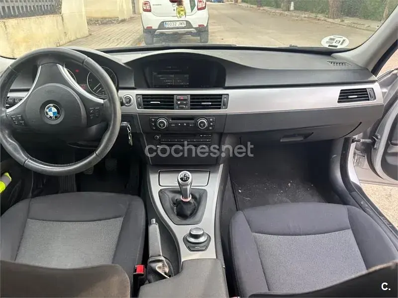 Usado BMW 320 163 CV (119 kW) 2007 Gris / plata Berlina