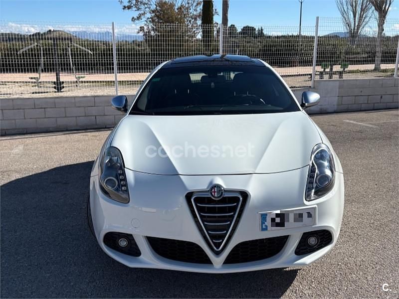 Usado Alfa Romeo Giulietta Distinctive 140 CV (102 kW) 2011 Blanco Berlina