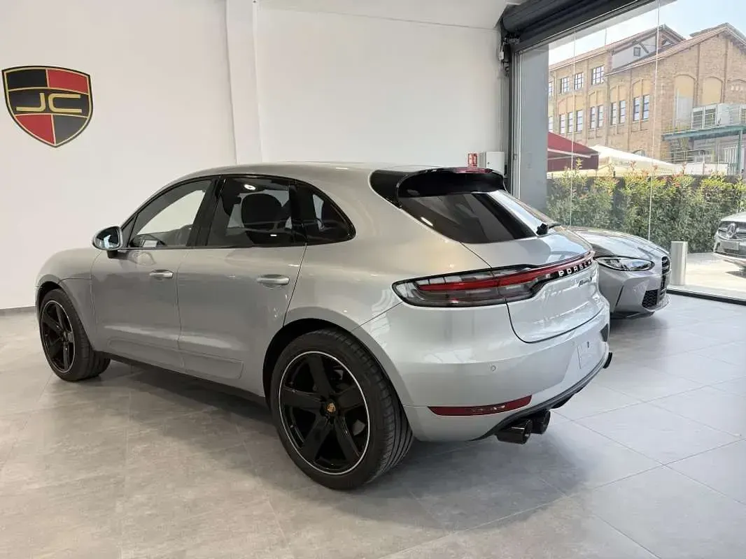 Usado Porsche Macan S 381 CV (280 kW) 2021 Gris SUV