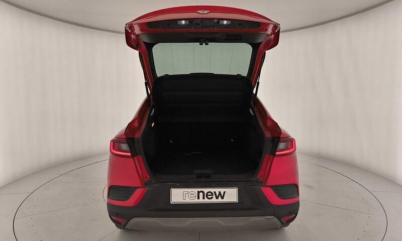 Usado Renault Arkana Techno 140 CV (102 kW) 2023 Rojo SUV