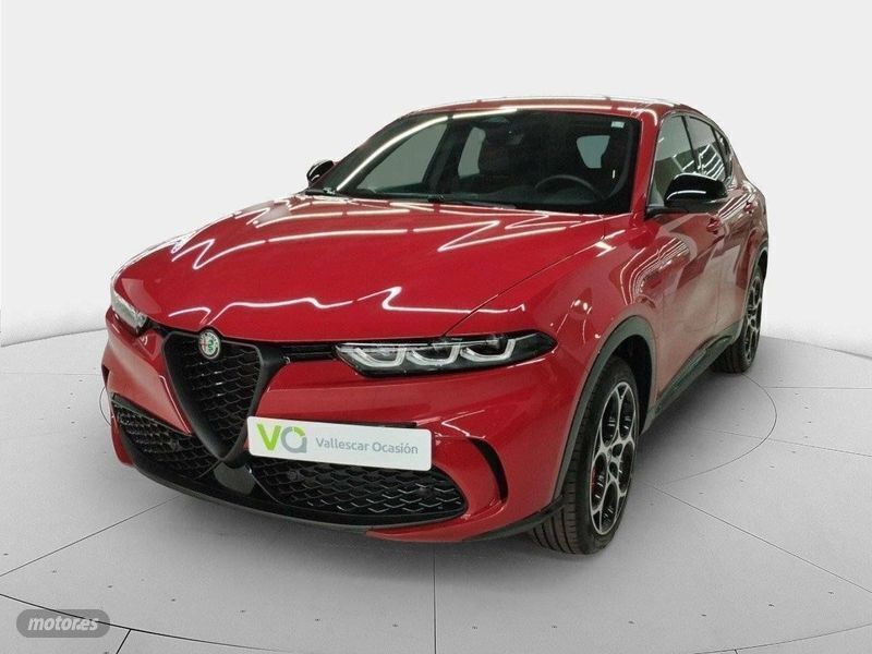 Rojo Usado 2023 Alfa Romeo Tonale Veloce SUV | 49.400 € - Imagen 1/4