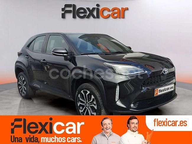 Negro Usado 2024 Toyota Yaris Cross Active SUV | 23.990 € (Precio justo) - Imagen 1/4