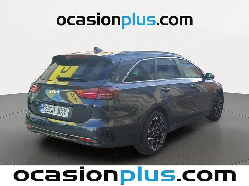 Używany Kia Ceed Style 100 KM (73 kW) 2025 Szary Hatchback