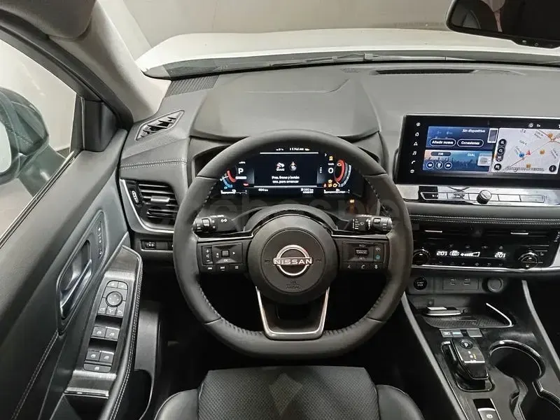Usado Nissan X-Trail 213 CV (156 kW) 2025 Blanco SUV