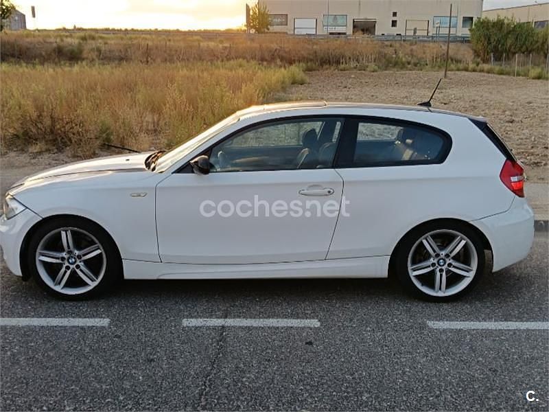 Usado BMW 118 143 CV (105 kW) 2008 Blanco Utilitario