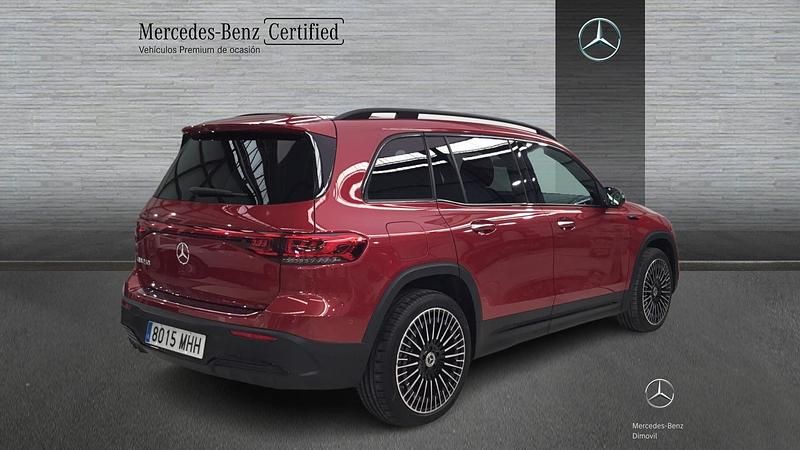 Usado Mercedes EQB250 AMG 139 kW (190 CV) 2023 Manufaktur rojo patagonia SUV