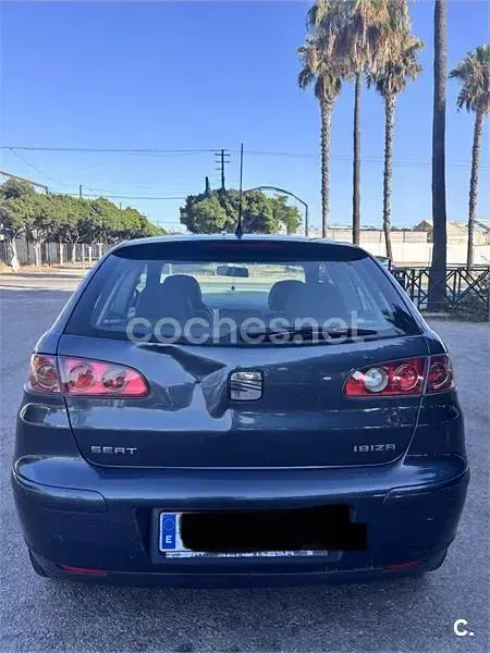 Usado Seat Ibiza 75 CV (55 kW) 2005 Azul Utilitario