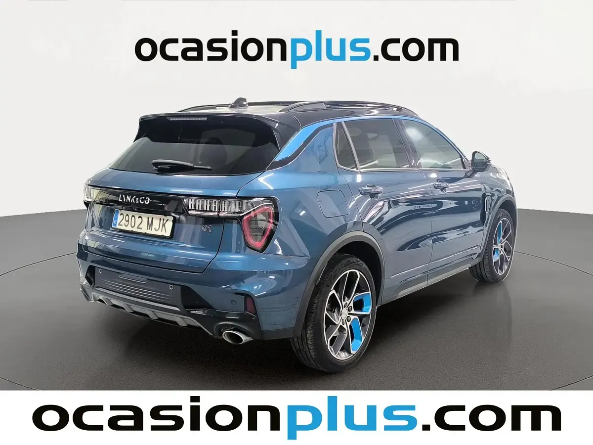 Usado Lynk & Co 01 261 CV (191 kW) 2023 Azul SUV