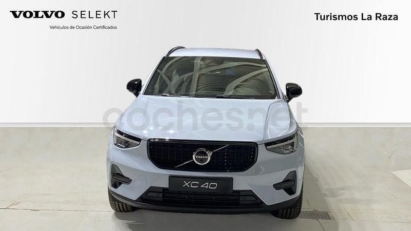 Nuevo Volvo XC40 Plus 163 CV (119 kW) 2025 Azul SUV