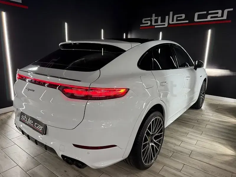 Usado Porsche Cayenne Platinum Edition 462 CV (339 kW) 2023 Blanco SUV