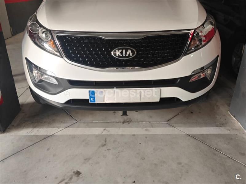 Blanco Usado 2015 Kia Sportage SUV | 10.500 € (Buen precio) - Imagen 1/4