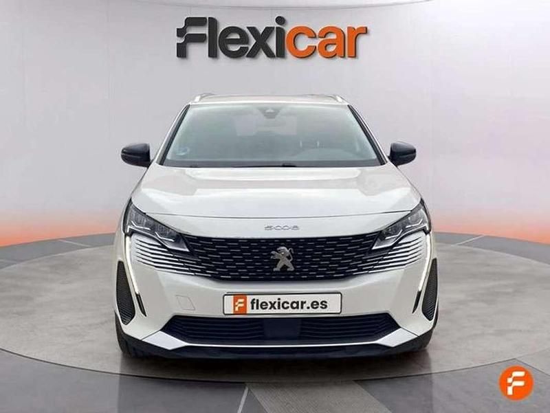 Usado Peugeot 5008 Allure 131 CV (96 kW) 2022 Blanco SUV