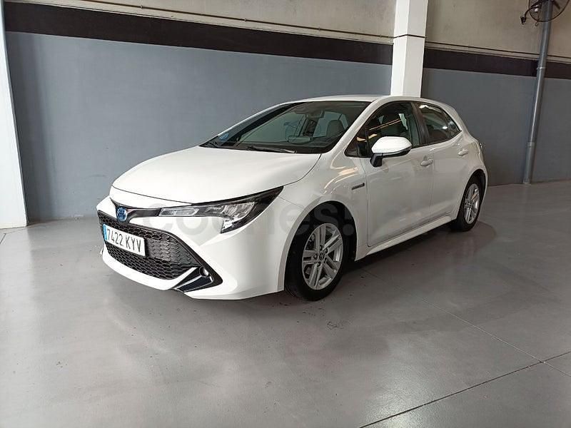 Usado Toyota Corolla Active 122 CV (89 kW) 2019 Blanco Berlina