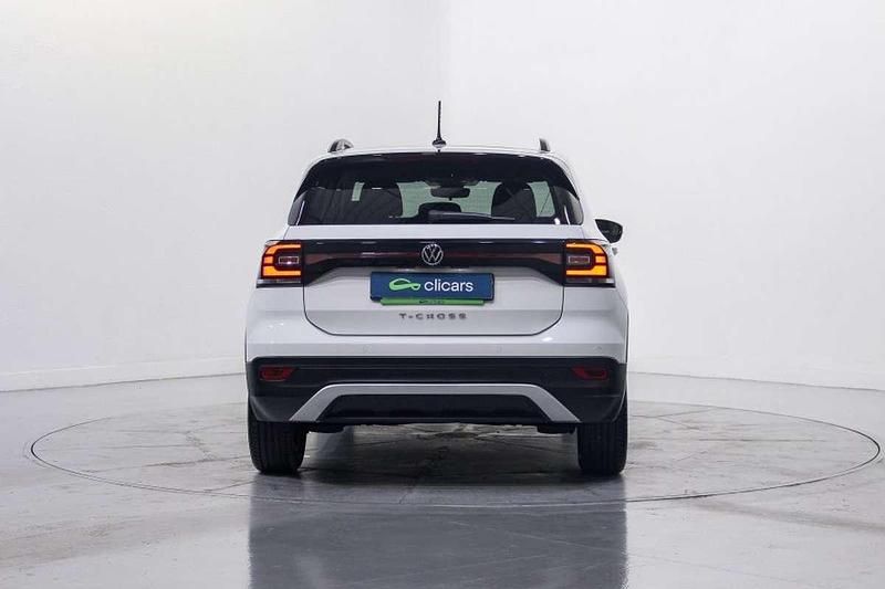 Usado VW T-Cross Advance 110 CV (80 kW) 2022 Blanco SUV