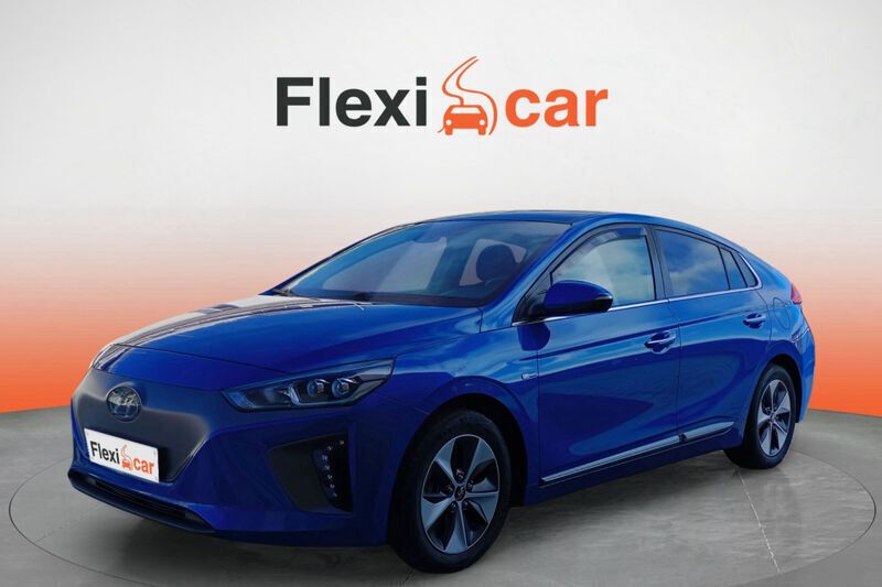 Usado Hyundai Ioniq 88 kW (121 CV) 2018 Azul Utilitario