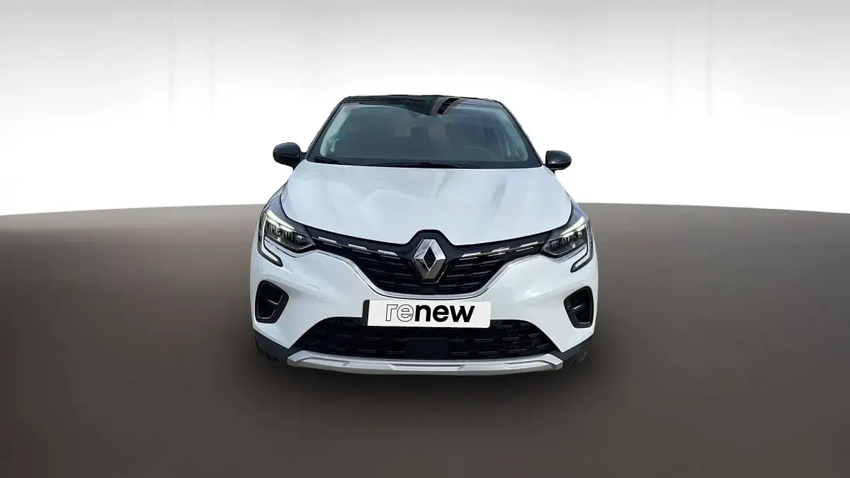 Usado Renault Captur 140 CV (102 kW) 2022 Blanco nacarado con techo negro brillante SUV