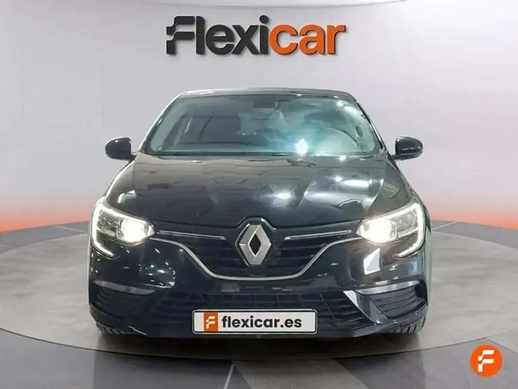 Usado Renault Mégane LIMITED 140 CV (102 kW) 2020 Negro Utilitario