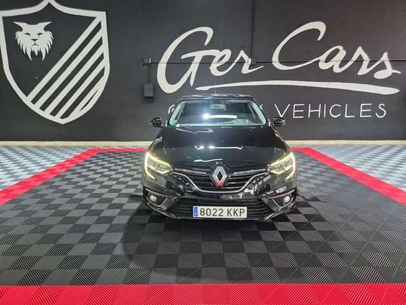 Usado Renault Mégane IV LIMITED 111 HP (81 kW) 2018 Preto Citadino