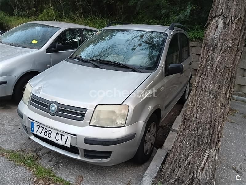Usado Fiat Panda Dynamic 60 CV (44 kW) 2004 Gris / plata Utilitario