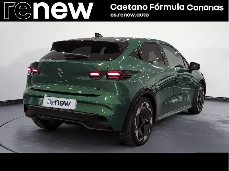 Nuevo Renault Clio V Techno 160 CV (117 kW) 2025 Verde absoluto Berlina