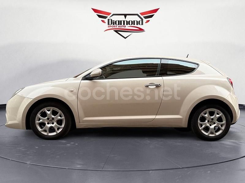 Usado Alfa Romeo GT Junior 78 CV (57 kW) 2008 Blanco Berlina