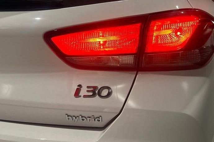 Usado Hyundai i30 120 CV (88 kW) 2024