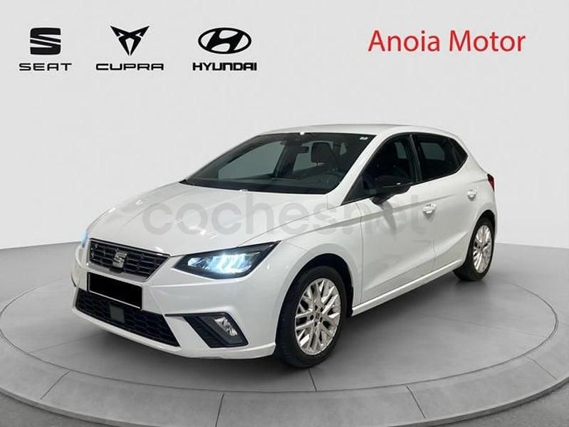 Usado Seat Ibiza FR 110 CV (80 kW) 2023 Blanco Utilitario