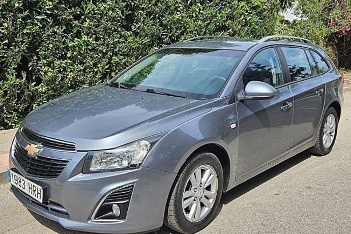 Usado 2013 Chevrolet Cruze LTZ | 7490 € - Imagen 1/4