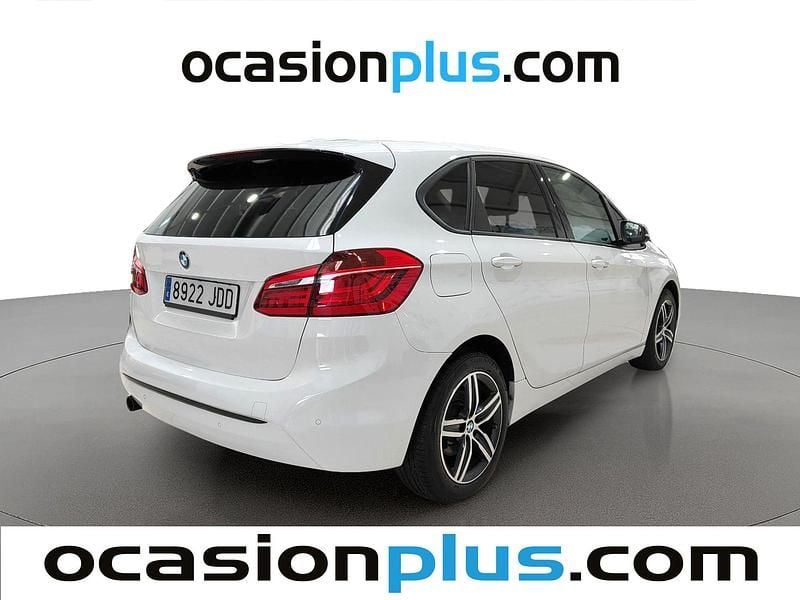 Usado BMW 218 150 CV (110 kW) 2015 Blanco Familiar