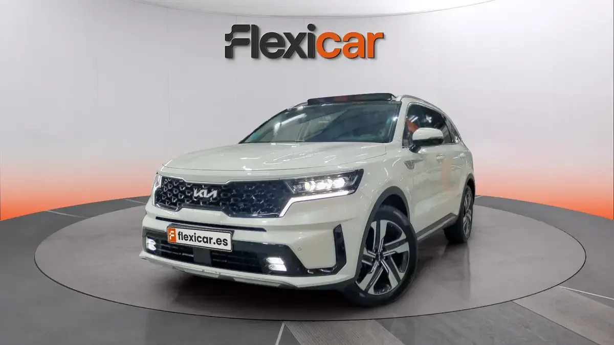 Usado Kia Sorento Plus 232 CV (170 kW) 2024 Blanco SUV